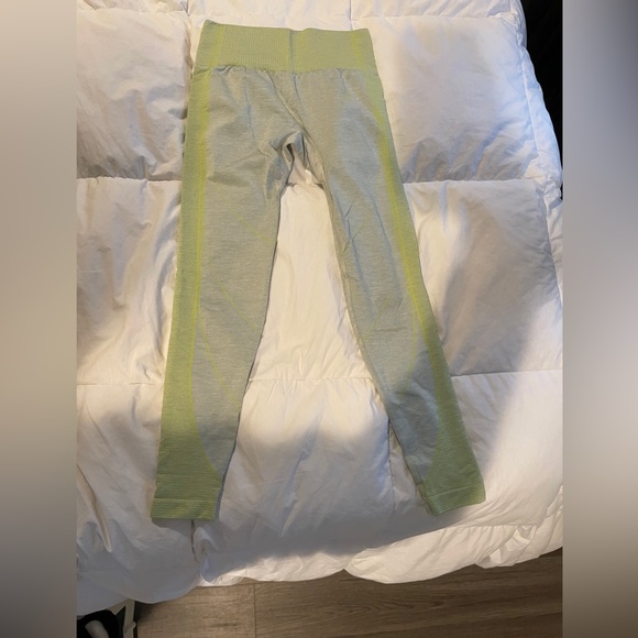 Gymshark Leggings - Picture 1 of 2